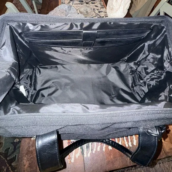 BEIS Black The Convertible Weekender Travel Bag (full size) - Picture 2 of 5